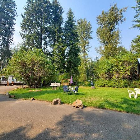 Little River Motel Saint Regis St. Regis Экстерьер фото