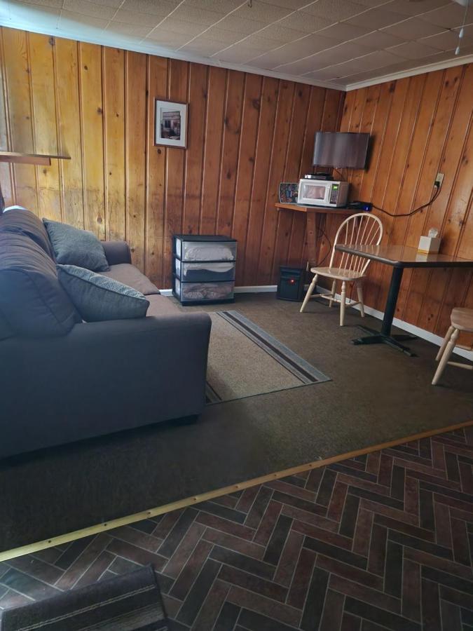 Little River Motel Saint Regis St. Regis Экстерьер фото