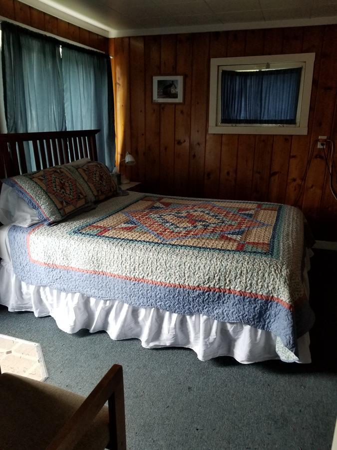 Little River Motel Saint Regis St. Regis Экстерьер фото