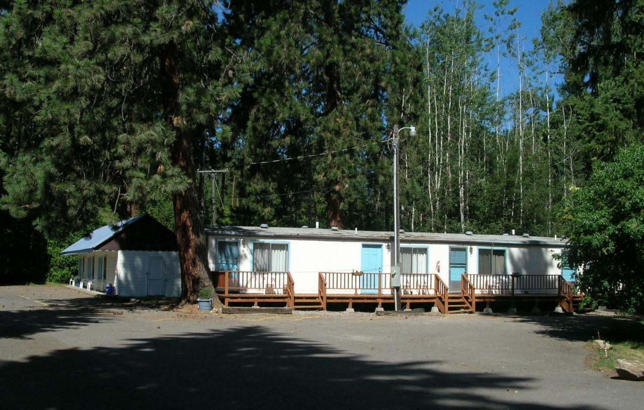 Little River Motel Saint Regis St. Regis Экстерьер фото