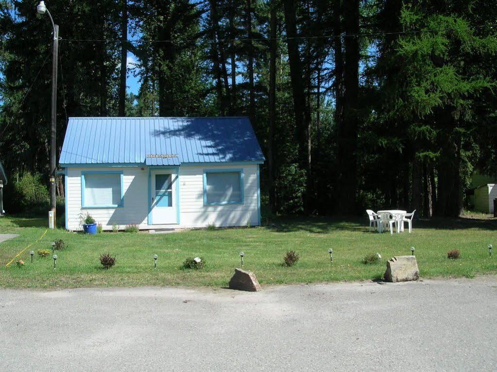 Little River Motel Saint Regis St. Regis Экстерьер фото